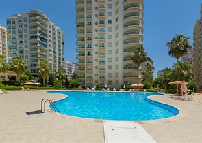 شقق انيقة -تصميم 1+2 - في موقع حيوي - مهموتلار / الانيا 