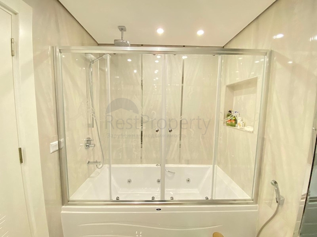 اطلالة بحر مباشرة -شقة ضمن مجمع فاخر على البخر مباشرة -في مهموتلار / الانيا 