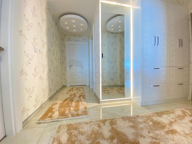 اطلالة بحر مباشرة -شقة ضمن مجمع فاخر على البخر مباشرة -في مهموتلار / الانيا 