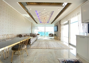 اطلالة بحر مباشرة -شقة ضمن مجمع فاخر على البخر مباشرة -في مهموتلار / الانيا 