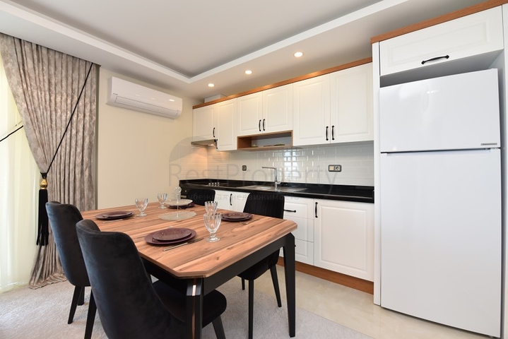 اطلالة بحر مباشرة - شقة 2 غرفة وصالة - مفروشة -في مهموتلار / الانيا 