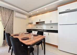 اطلالة بحر مباشرة - شقة 2 غرفة وصالة - مفروشة -في مهموتلار / الانيا 