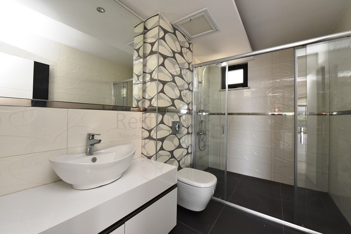 اطلالة بحر - مجمع فاخر -دوبلكس 3 غرف وصالة -في كارجي جاك / الانيا 