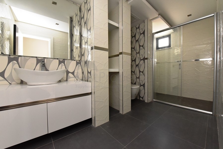 اطلالة بحر - مجمع فاخر -دوبلكس 3 غرف وصالة -في كارجي جاك / الانيا 