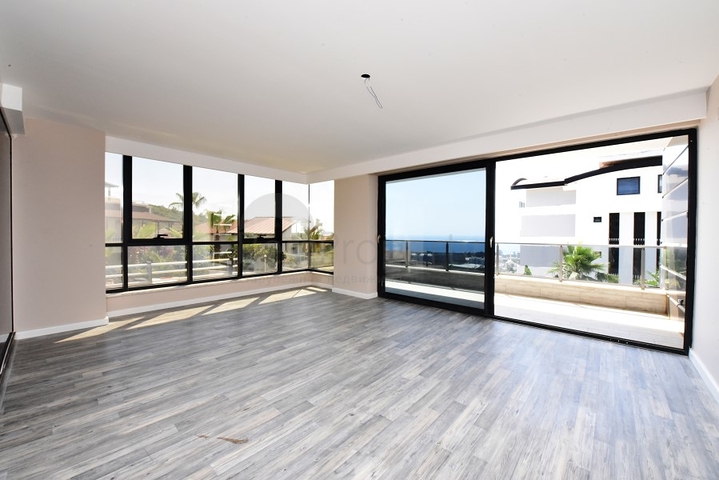 اطلالة بحر - مجمع فاخر -دوبلكس 3 غرف وصالة -في كارجي جاك / الانيا 