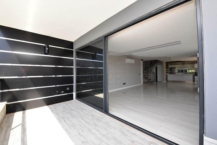 اطلالة بحر - مجمع فاخر -دوبلكس 3 غرف وصالة -في كارجي جاك / الانيا 