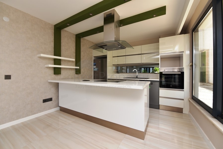 اطلالة بحر - مجمع فاخر -دوبلكس 3 غرف وصالة -في كارجي جاك / الانيا 