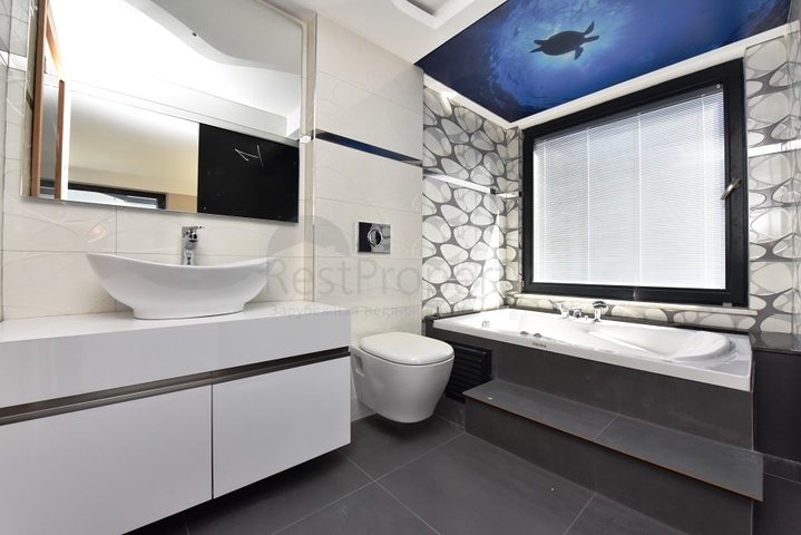 اطلالة بحر - مجمع فاخر -دوبلكس 3 غرف وصالة -في كارجي جاك / الانيا 