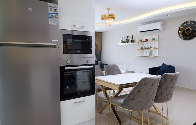 اطلالة بحر - دوبلكس 5 غرف وصالة -اثاث انيق -في مهموتلار / الانيا 