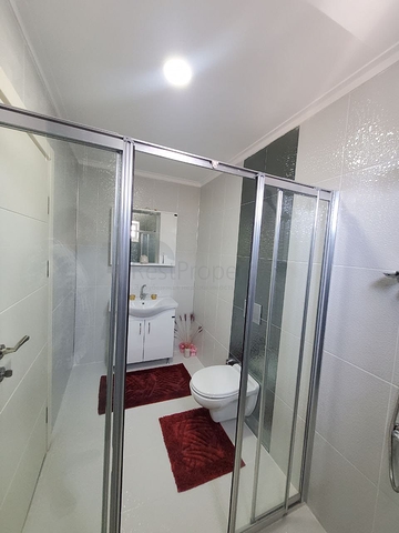 اطلالة بحر - دوبلكس 5 غرف وصالة -اثاث انيق -في مهموتلار / الانيا 