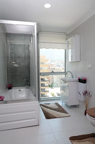 اطلالة بحر - دوبلكس 5 غرف وصالة -اثاث انيق -في مهموتلار / الانيا 