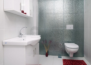 اطلالة بحر - دوبلكس 5 غرف وصالة -اثاث انيق -في مهموتلار / الانيا 