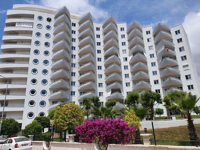 مجمع بخدمات ممتازة - شقة 2 غرفة وصالة -مفروشة -في مهموتلار / الانيا 