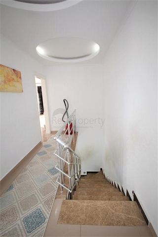 مجمع انيق في منطقة راقية - دوبلكس 2 غرفة وصالة -في كاستل / الانيا 