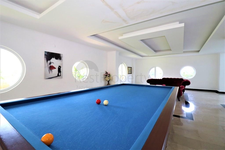 مجمع انيق في منطقة راقية - دوبلكس 2 غرفة وصالة -في كاستل / الانيا 