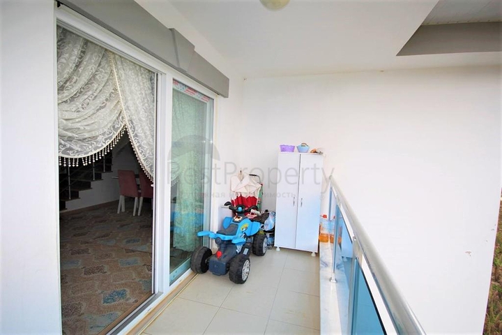 مجمع انيق في منطقة راقية - دوبلكس 2 غرفة وصالة -في كاستل / الانيا 