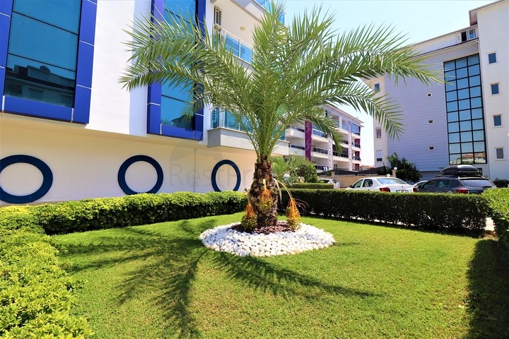 مجمع انيق في منطقة راقية - دوبلكس 2 غرفة وصالة -في كاستل / الانيا 