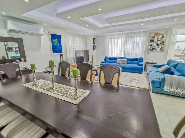 فيلا فاخرة - مستقلة مع مسبح خاص - في كارجي جاك / الانيا 