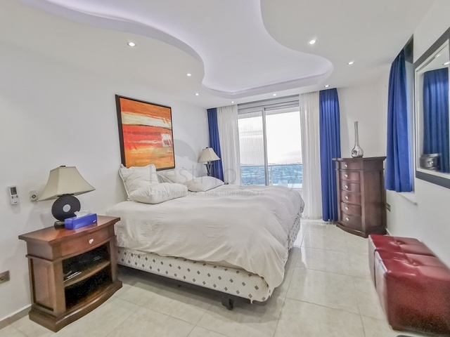 فيلا فاخرة - مستقلة مع مسبح خاص - في كارجي جاك / الانيا 