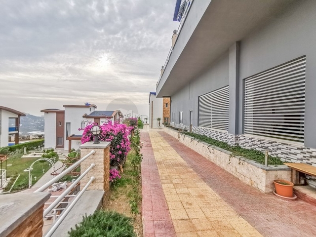 فيلا فاخرة - مستقلة مع مسبح خاص - في كارجي جاك / الانيا 