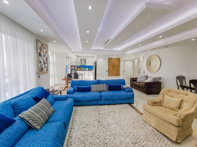 فيلا فاخرة - مستقلة مع مسبح خاص - في كارجي جاك / الانيا 