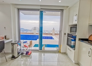 فيلا فاخرة - مستقلة مع مسبح خاص - في كارجي جاك / الانيا 