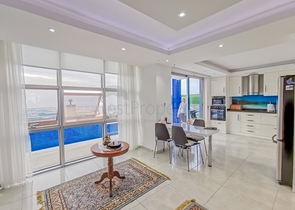 فيلا فاخرة - مستقلة مع مسبح خاص - في كارجي جاك / الانيا 