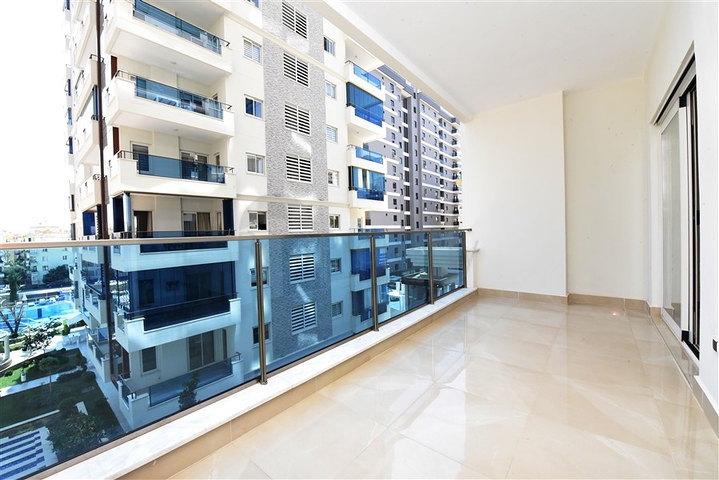 مجمع فاخر - بخدمات 5 نجوم - شقة 1+1 -في مهموتلار / الانيا 