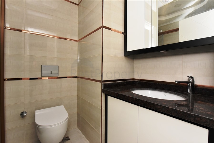 مجمع فاخر - بخدمات 5 نجوم - شقة 1+1 -في مهموتلار / الانيا 