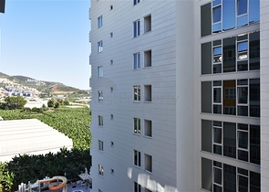 شقة مفروشة -تصميم 1+1 -ضمن مجمع سكني -في مهموتلار / الانيا 