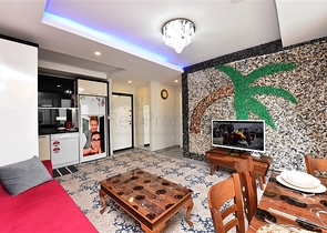 شقة مفروشة -تصميم 1+1 -ضمن مجمع سكني -في مهموتلار / الانيا 