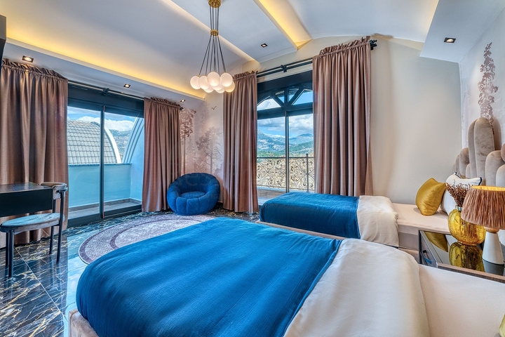 فلل فاخرة باطلالة بحرية - قيد الانشاء -في كارجي جاك / الانيا 