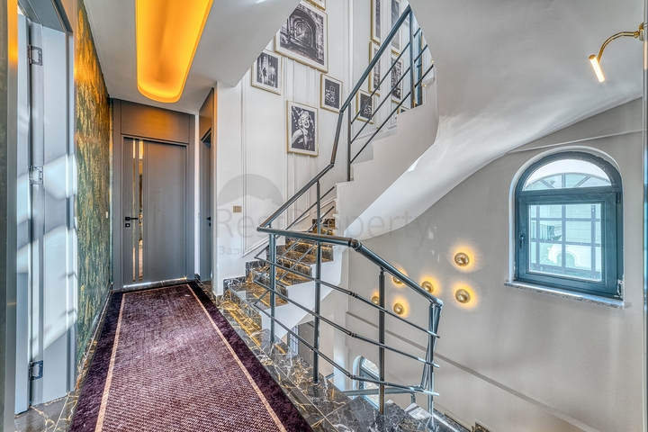 فلل فاخرة باطلالة بحرية - قيد الانشاء -في كارجي جاك / الانيا 