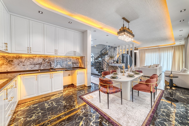 فلل فاخرة باطلالة بحرية - قيد الانشاء -في كارجي جاك / الانيا 