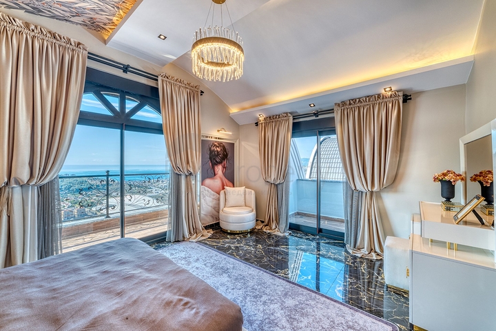 فلل فاخرة باطلالة بحرية - قيد الانشاء -في كارجي جاك / الانيا 