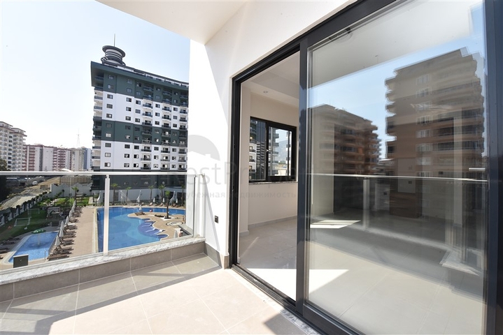 مجمع حديث فاخر -شقة 2 غرفة وصالة -في مهموتلار / الانيا