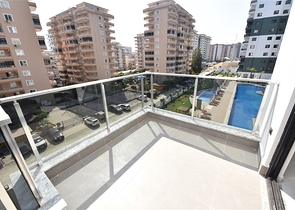 مجمع حديث فاخر -شقة 2 غرفة وصالة -في مهموتلار / الانيا