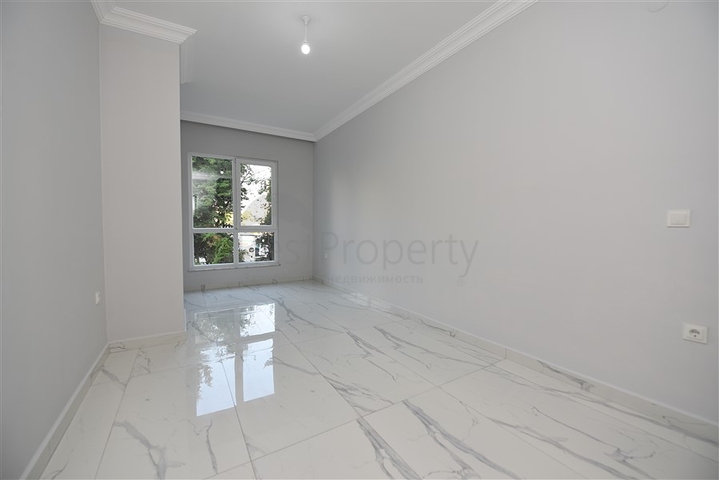 موقع مركزي قريبة من شاطئ كليوباترا - شقة 2 غرفة وصالة - مركز الانيا 