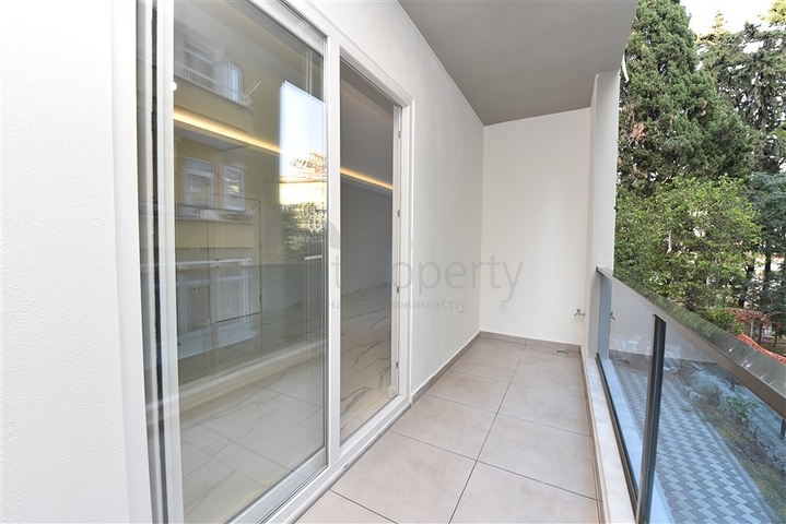 موقع مركزي قريبة من شاطئ كليوباترا - شقة 2 غرفة وصالة - مركز الانيا 