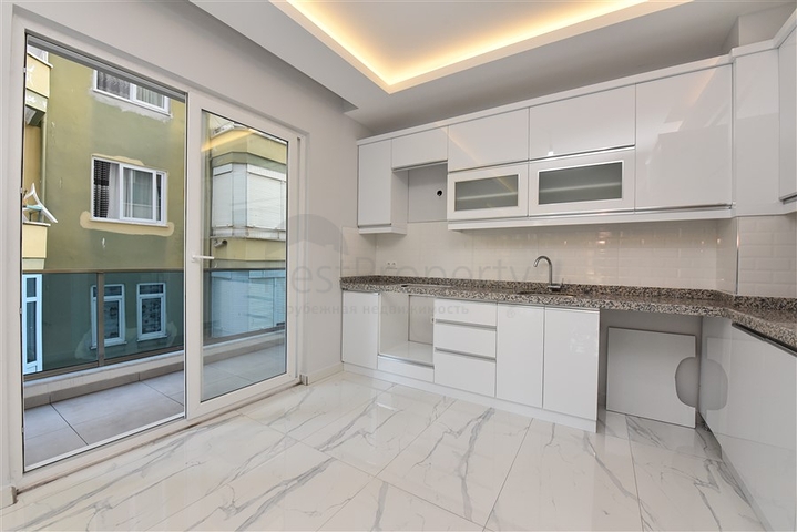 موقع مركزي قريبة من شاطئ كليوباترا - شقة 2 غرفة وصالة - مركز الانيا 