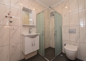 موقع مركزي قريبة من شاطئ كليوباترا - شقة 2 غرفة وصالة - مركز الانيا 