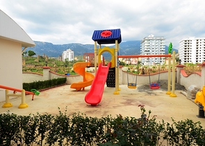 اطلالة بحر - شقة 1+1 - ضمن مجمع سكني -في مهموتلار / الانيا 