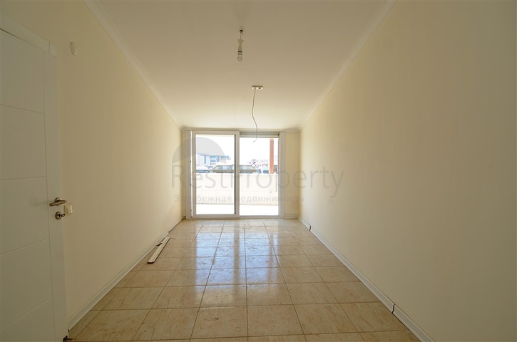 مجمع عائلي فاخر - دوبلكس 3 غرف وصالة -في اوبا / الانيا 