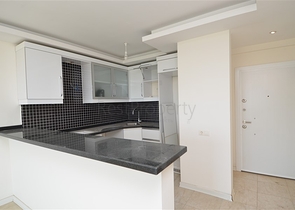 مجمع عائلي فاخر - دوبلكس 3 غرف وصالة -في اوبا / الانيا 