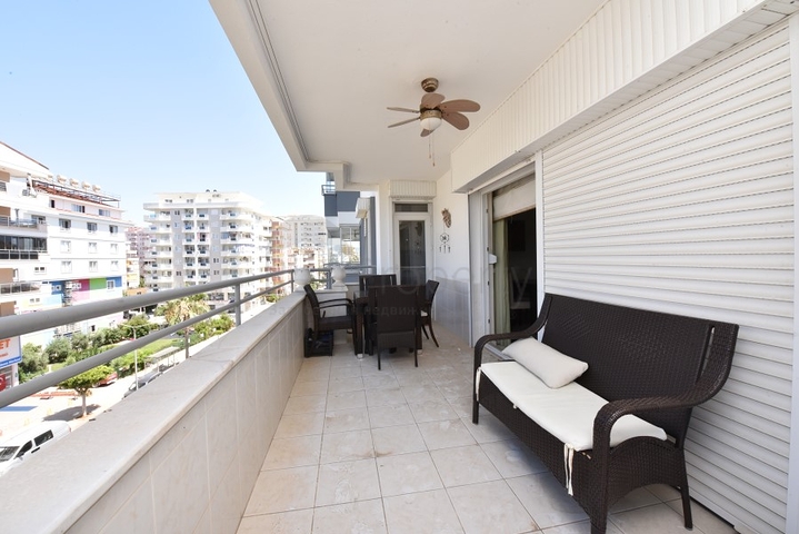 اطلالة بحرية -شقة 2 غرفة وصالة -مفروشة -في  مهموتلار / الانيا 