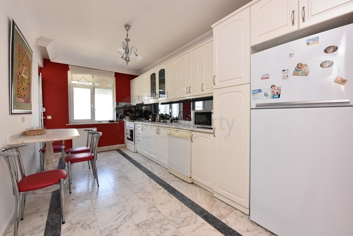 اطلالة بحرية -شقة 2 غرفة وصالة -مفروشة -في  مهموتلار / الانيا 