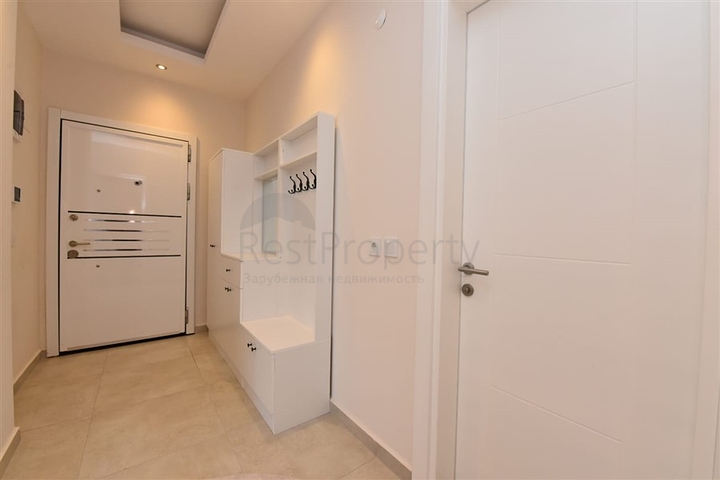 شقة فاخرة للبيع في الانيا - مجمع 5 نجوم- في منطقة اوبا المركزية 