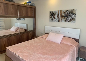 مجمع يضم كافة الخدمات -شقة غرفة وصالة مفروشة -في منطقة كاستل / الانيا 