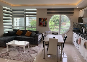 مجمع يضم كافة الخدمات -شقة غرفة وصالة مفروشة -في منطقة كاستل / الانيا 