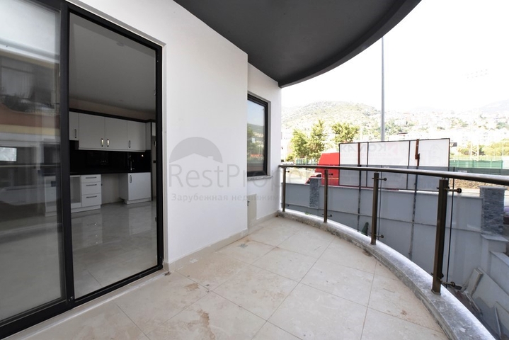 قريبة من شاطئ كليوباترا -شقة 2 غرفة وصالة -مجمع حديث -في مركز الانيا 